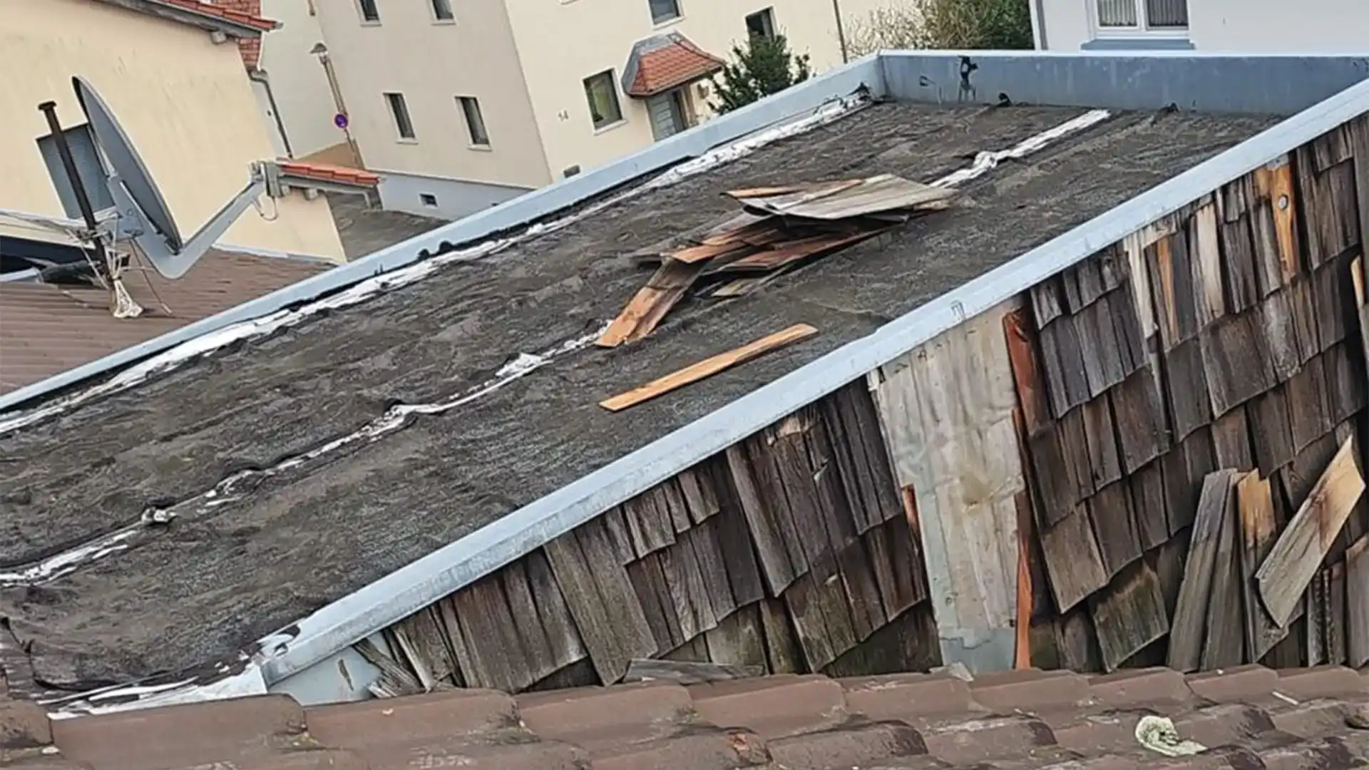 Bauflaschnerei mit Dachdecker-MB